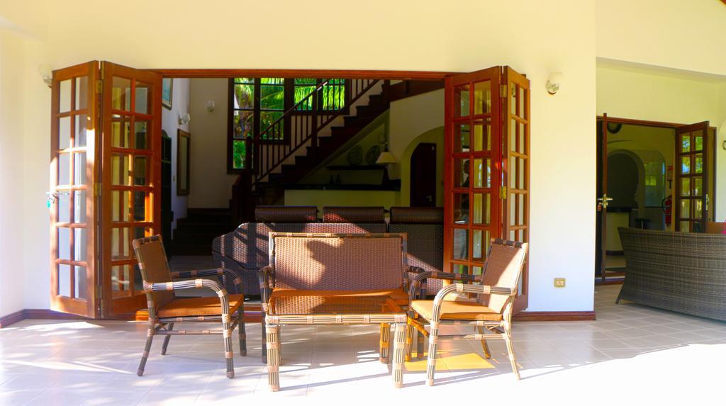 Villa Saint Sauveur Baie Sainte Anne Buitenkant foto