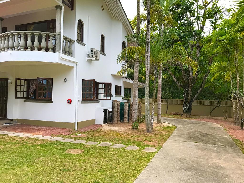 Villa Saint Sauveur Baie Sainte Anne Buitenkant foto